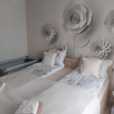 Deni's By The Sea - Apartament *